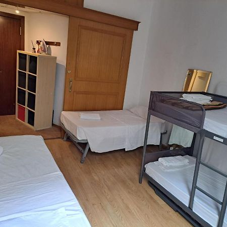 Room Corazon Urbano Барселона Экстерьер фото