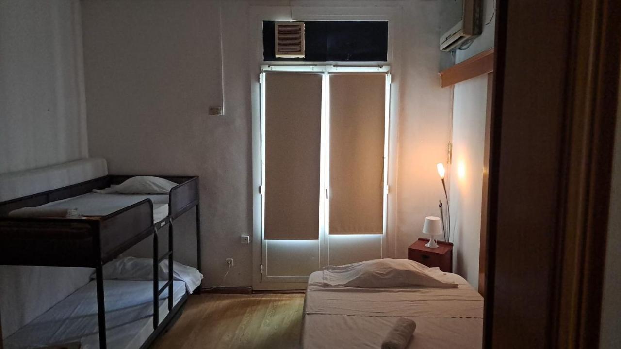 Room Corazon Urbano Барселона Экстерьер фото