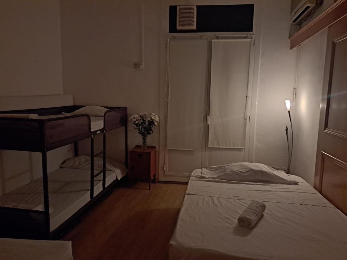 Room Corazon Urbano Барселона Экстерьер фото
