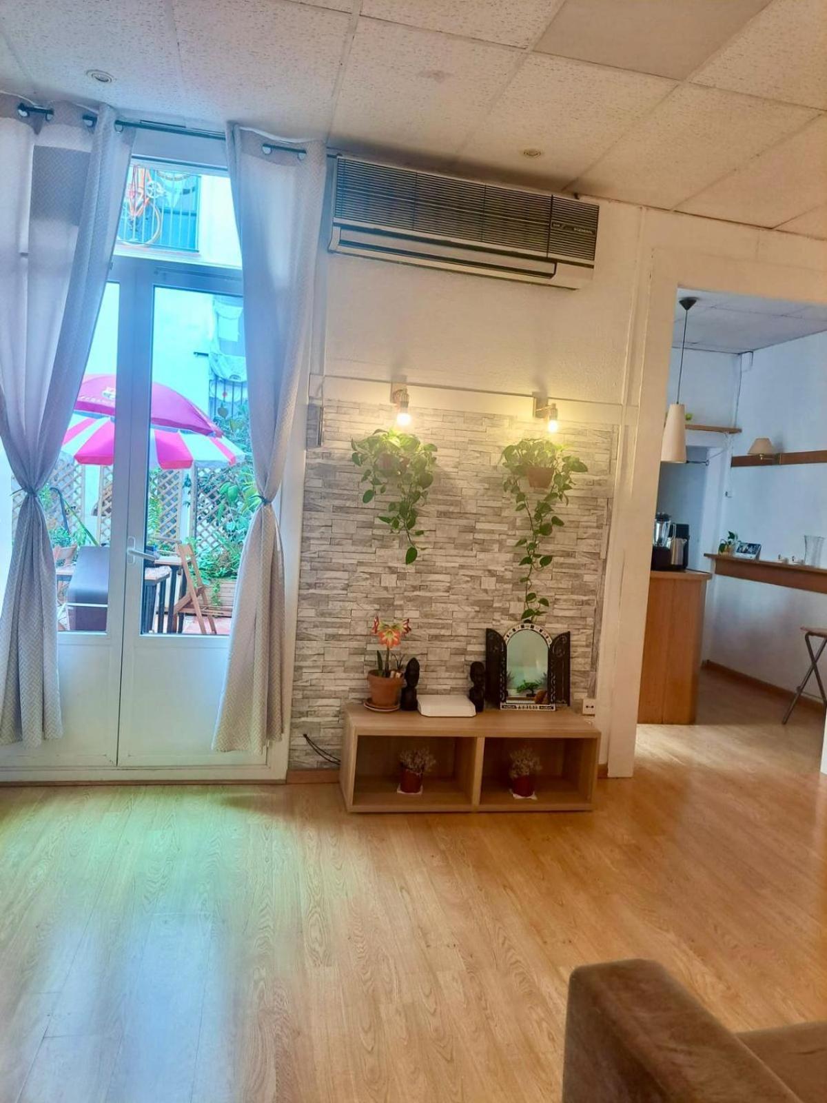 Room Corazon Urbano Барселона Экстерьер фото